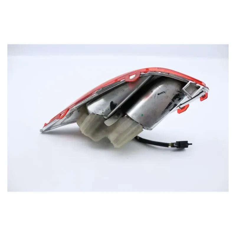 Feu arriere gauche YAMAHA YPR 125 XMAX 2010 - 2013