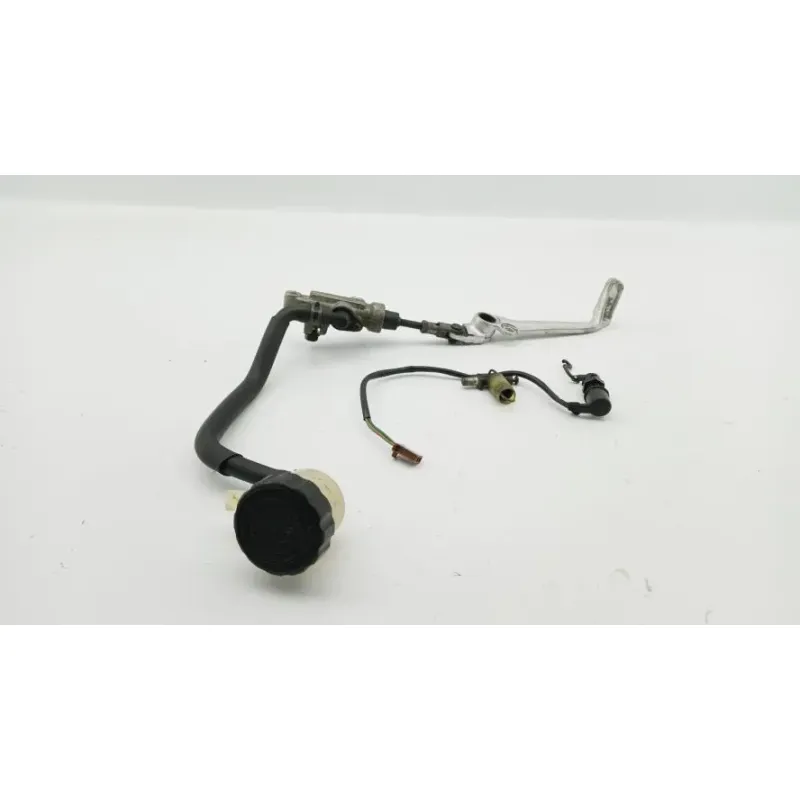 Maitre cylindre frein arriere YAMAHA FZR 1000 1991 - 1992