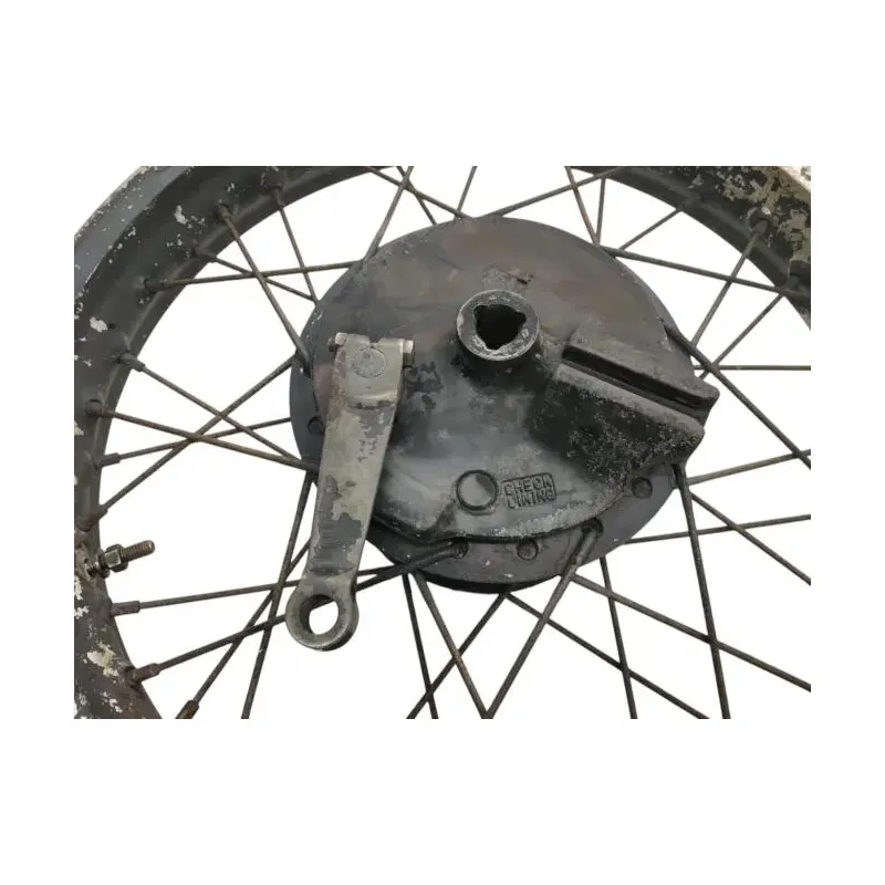 Jante arriere YAMAHA XT 250 1980-1983
