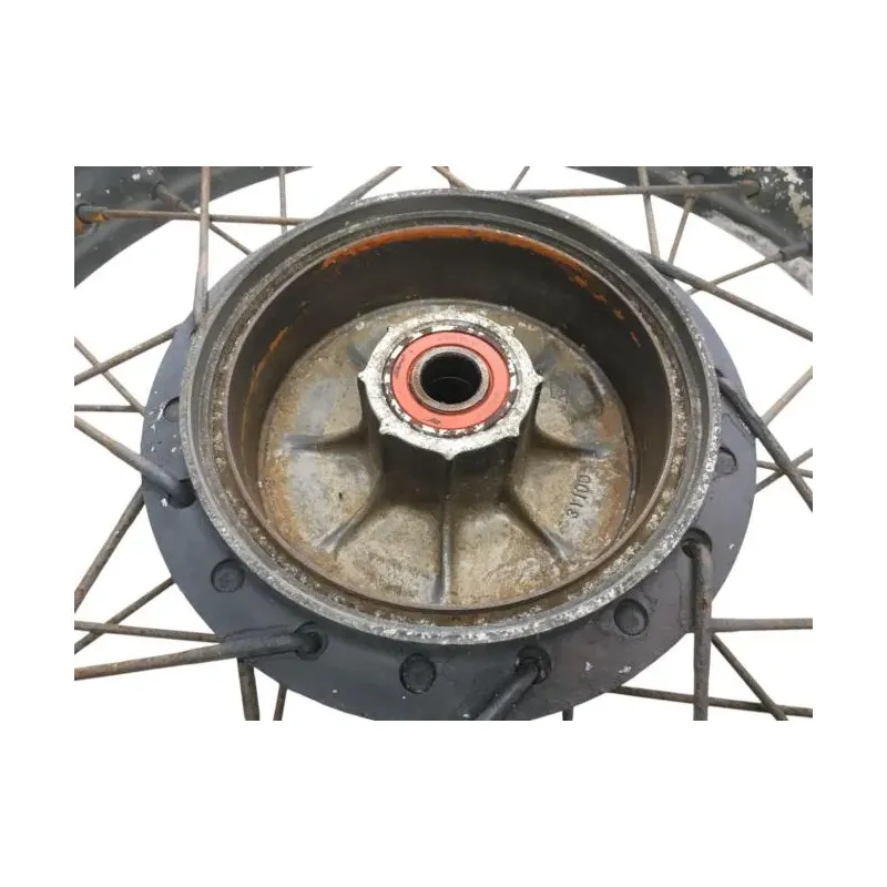 Jante arriere YAMAHA XT 250 1980-1983