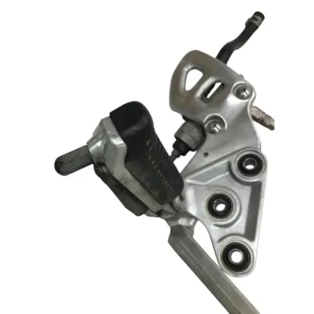 Platine avant droite SUZUKI GSXR 1300 1999-2001 HAYABUSA