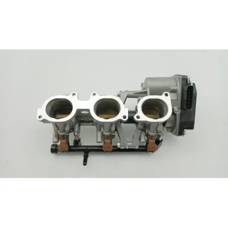Rampe d'injection MV AGUSTA RIVALE 800 ABS 2014 - 2016