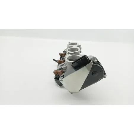Rampe d'injection MV AGUSTA RIVALE 800 ABS 2014 - 2016