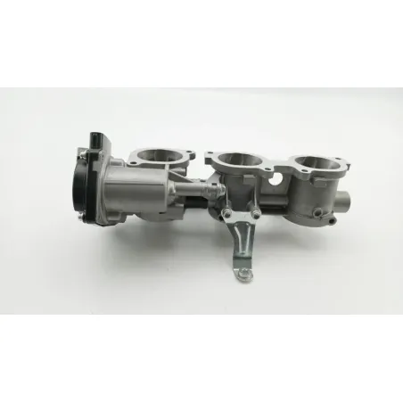 Rampe d'injection MV AGUSTA RIVALE 800 ABS 2014 - 2016
