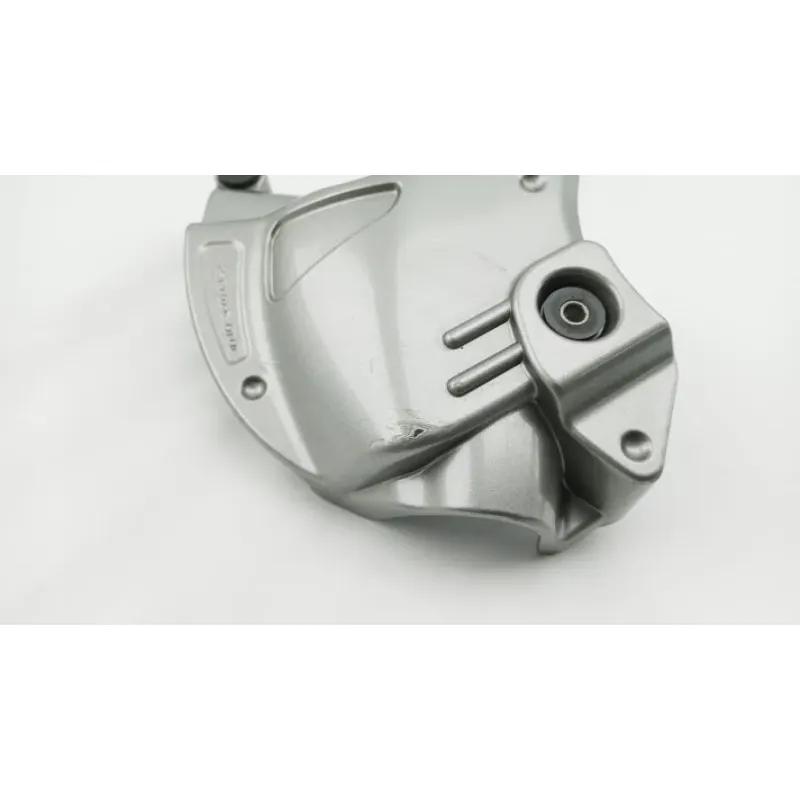 Carter pignon de sortie de boite SUZUKI SFV 650 GLADIUS 2009 - 2015