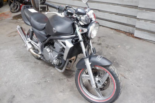 KAWASAKI ER5