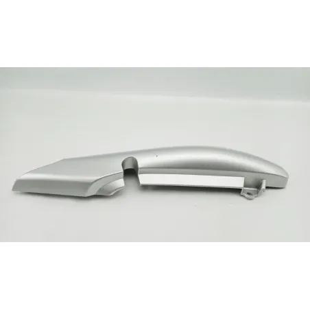 Coque arriere gauche YAMAHA YBR 125 2005 - 2006