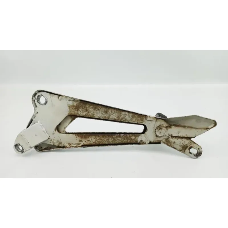 Platine arriere gauche YAMAHA YBR 125 2005 - 2006