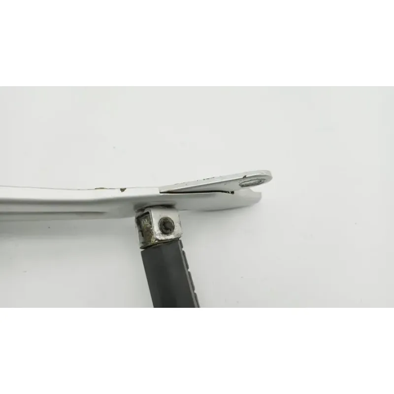 Platine arriere gauche YAMAHA YBR 125 2005 - 2006