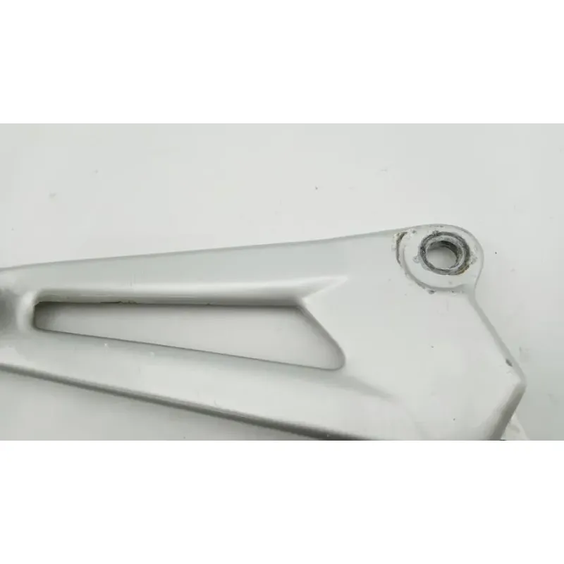Platine arriere gauche YAMAHA YBR 125 2005 - 2006