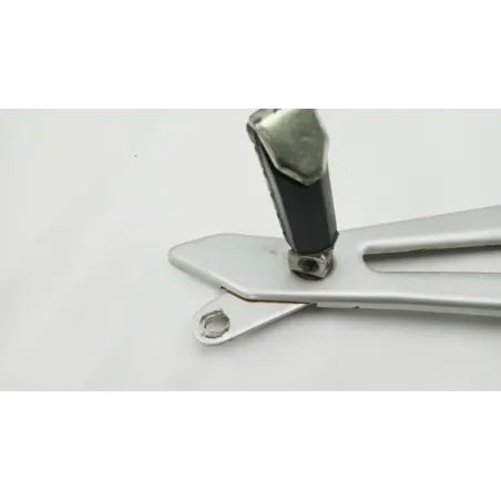 Platine arriere gauche YAMAHA YBR 125 2005 - 2006