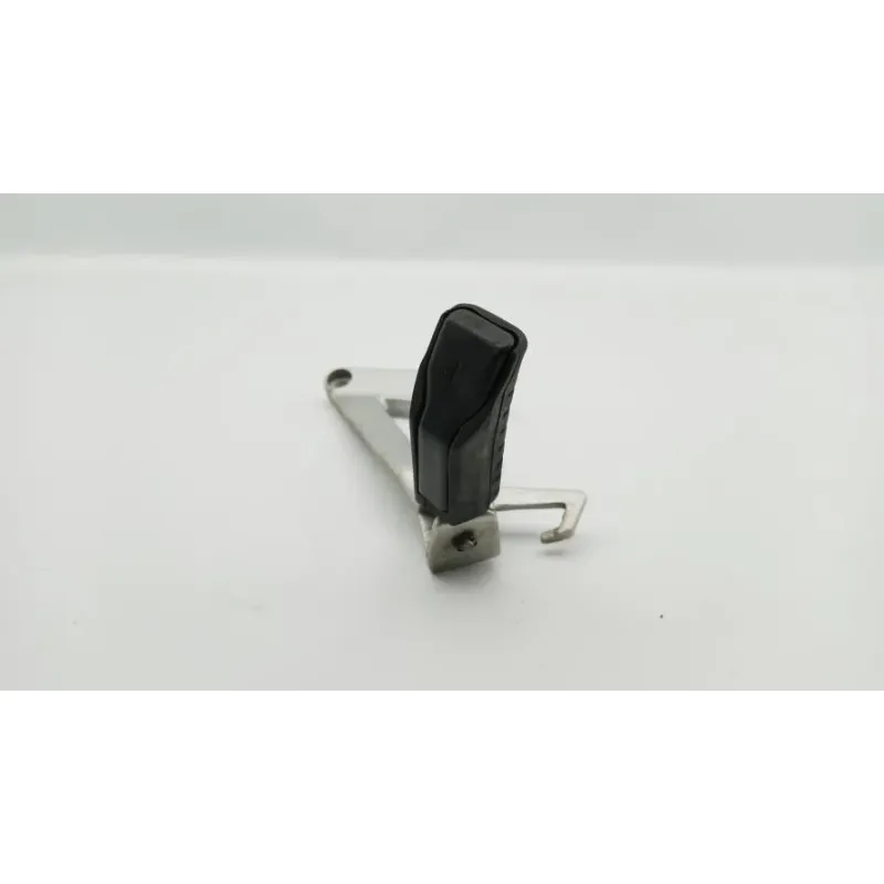 Platine arriere gauche HONDA CBR 125 R 2004 - 2006