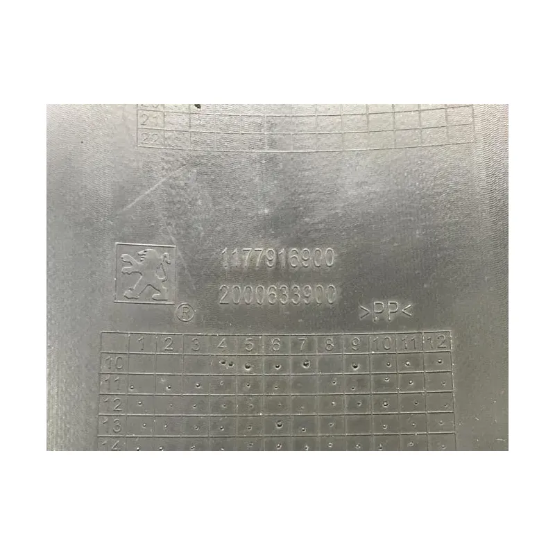 Carenage tablier plancher PEUGEOT STREET ZONE 50 2019-2021 2T