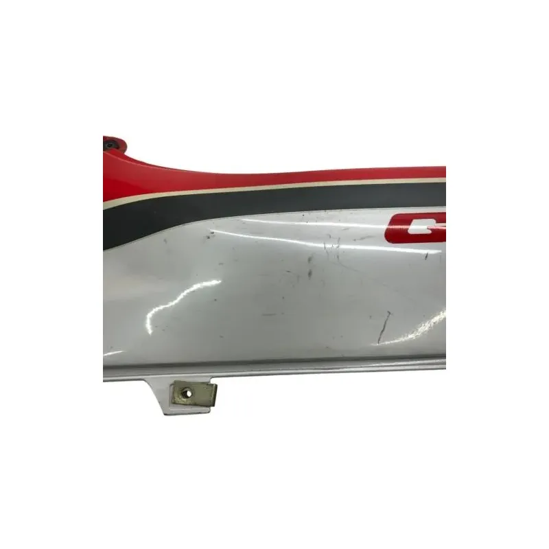 Cache carenage coque arriere gauche SUZUKI GSX F 750 1989-1997