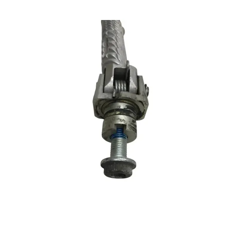 Repose pieds avant droit SUZUKI GSXR 750 2006-2007
