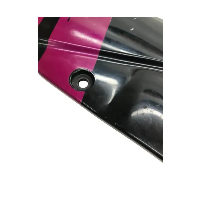 Cache lateral droit SUZUKI GSXR 750 1992-1995