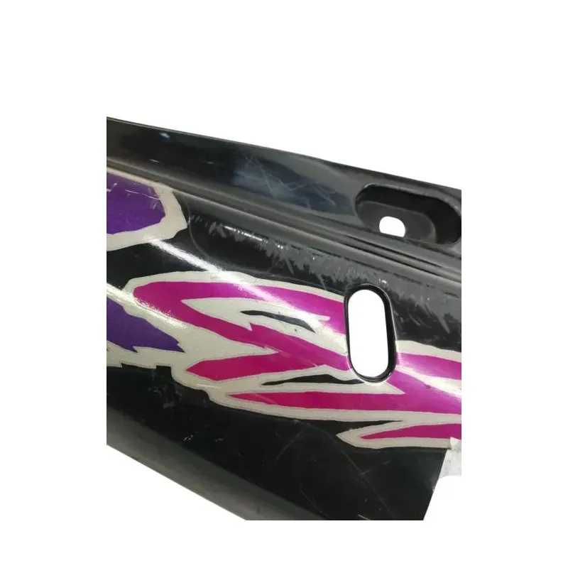 Cache carenage coque arriere droit SUZUKI GSXR 750 1992-1995
