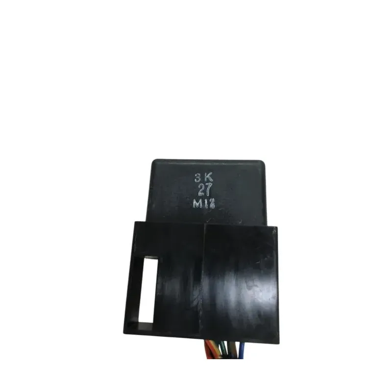 Relais boitier electrique SUZUKI GSXR 750 2008-2010