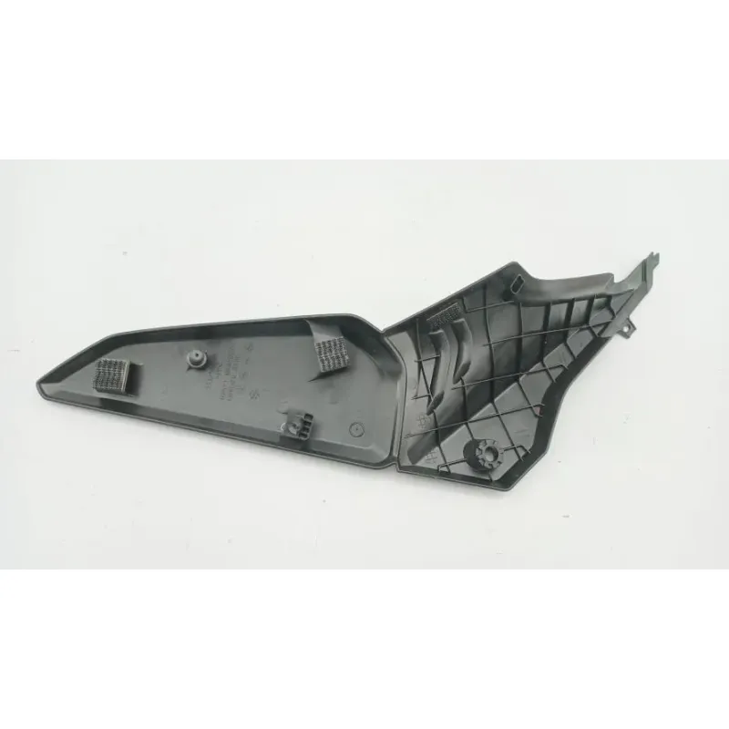 Demi flanc selle droit HONDA CBR 650 R ABS 2019 - 2020