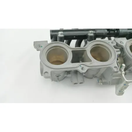 Rampe d'injection HONDA CBR 650 R ABS 2019 - 2020