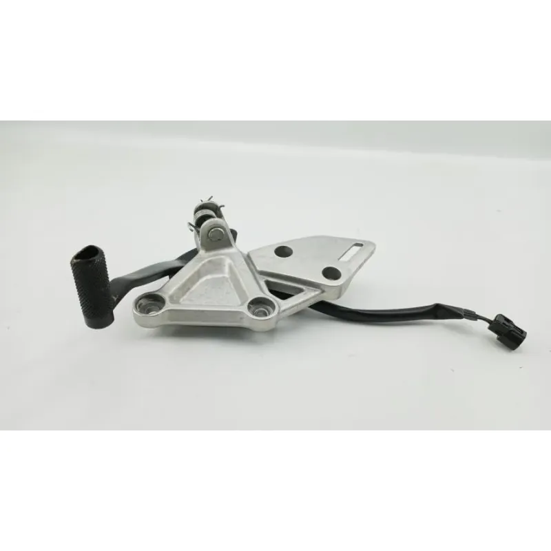 Platine avant droite HONDA CBR 650 R ABS 2019 - 2020