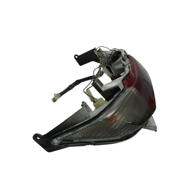 Feu arriere SUZUKI UH 125 2002-2006 BURGMAN