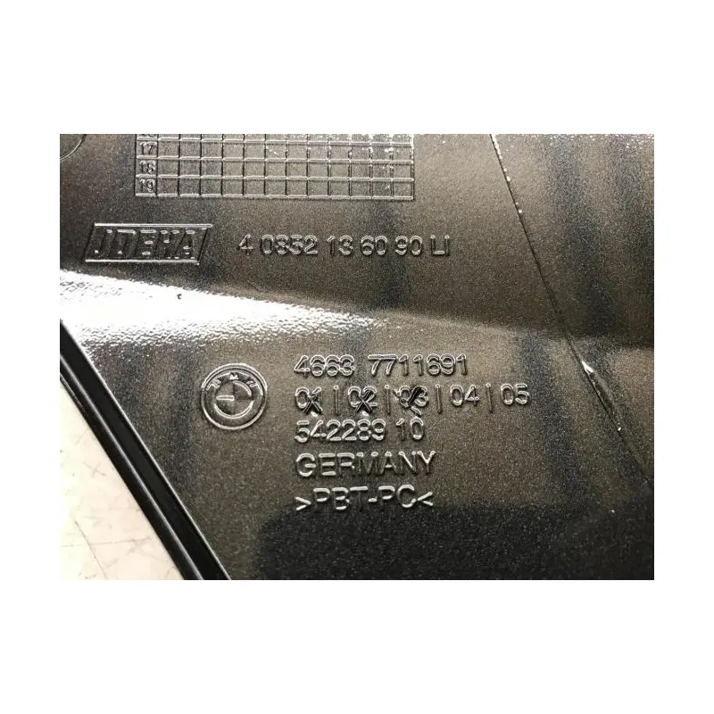 Cache flanc de carenage gauche BMW R 1200 RT 2010-2013 K26