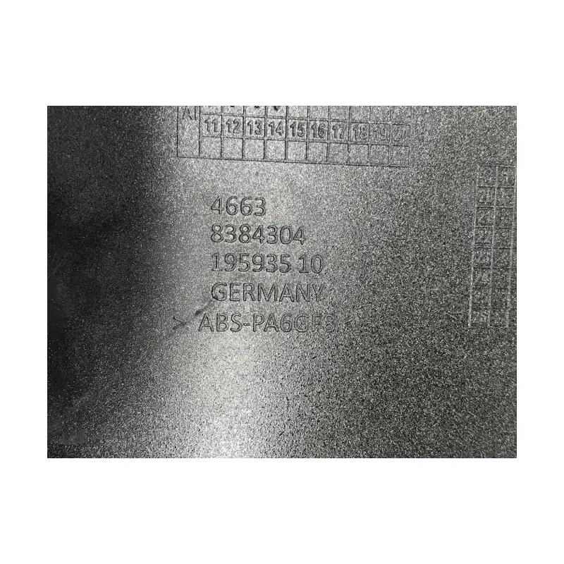 cache carenage face avant gauche BMW CE 04 2021-2024