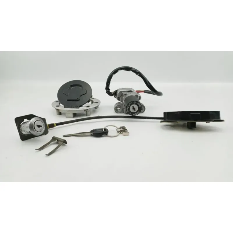 Jeu de serrure contacteur a cle SUZUKI GS 500 2003 - 2006