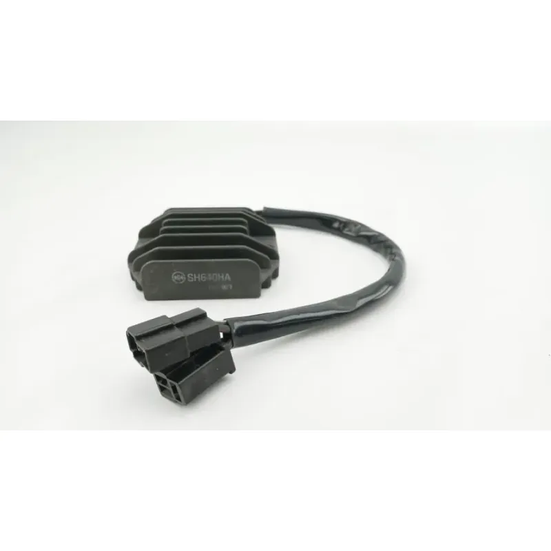 Regulateur charge batterie SUZUKI GS 500 2003 - 2006