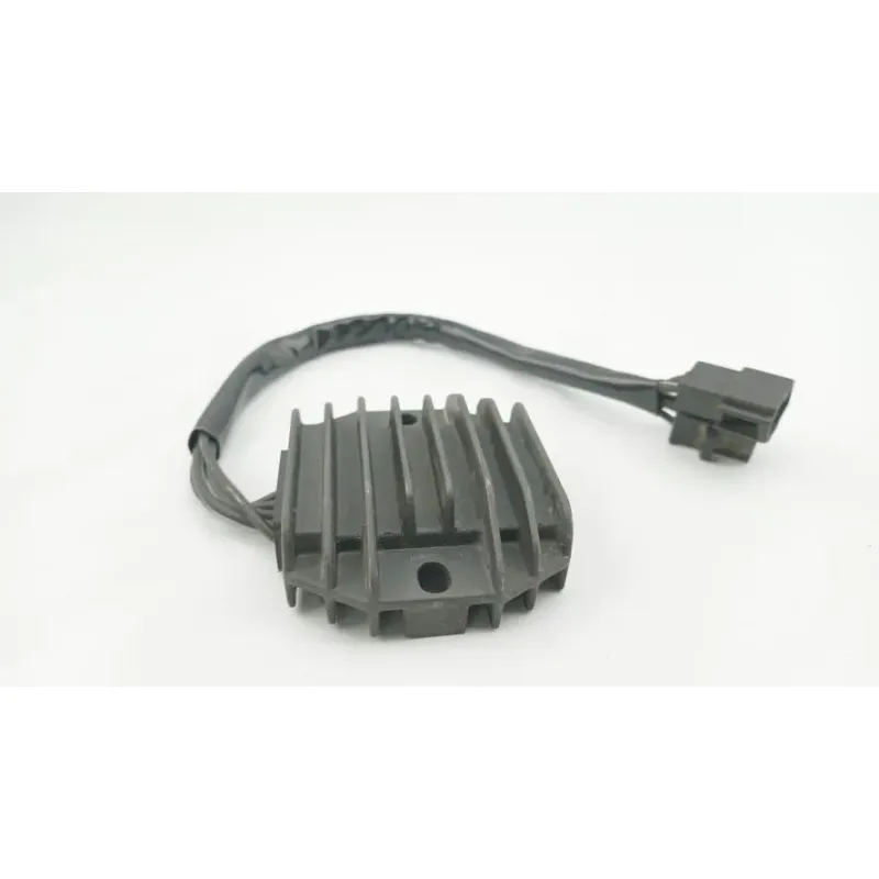 Regulateur charge batterie SUZUKI GS 500 2003 - 2006