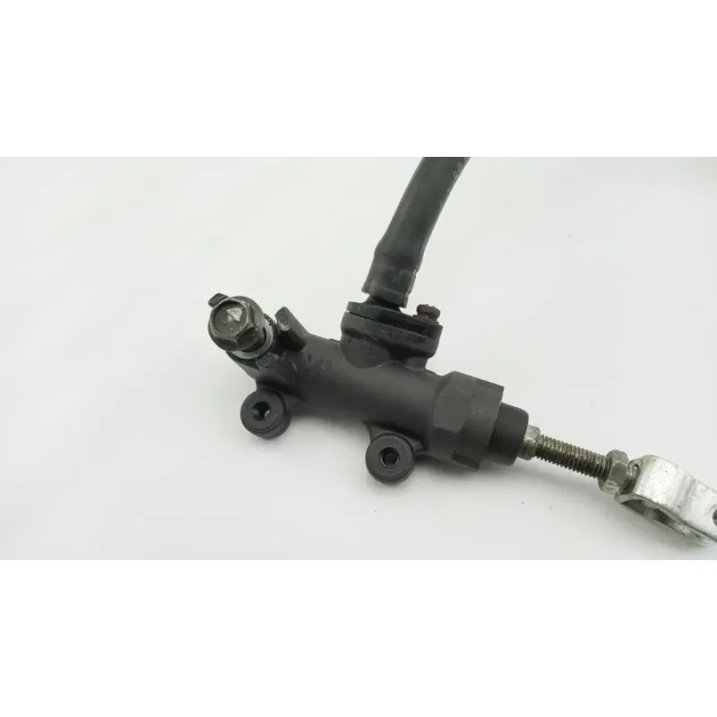 Maitre cylindre frein arriere SUZUKI GS 500 2003 - 2006