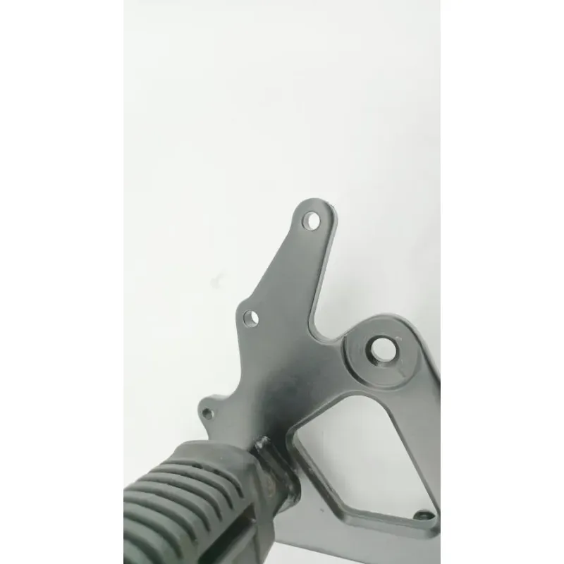 Platine avant droite SUZUKI GS 500 2003 - 2006