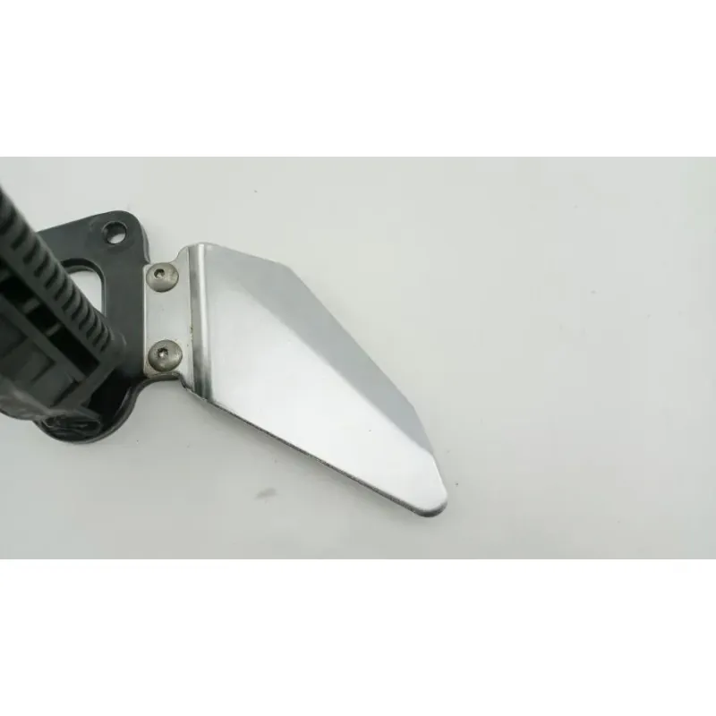 Platine avant gauche SUZUKI GS 500 2003 - 2006