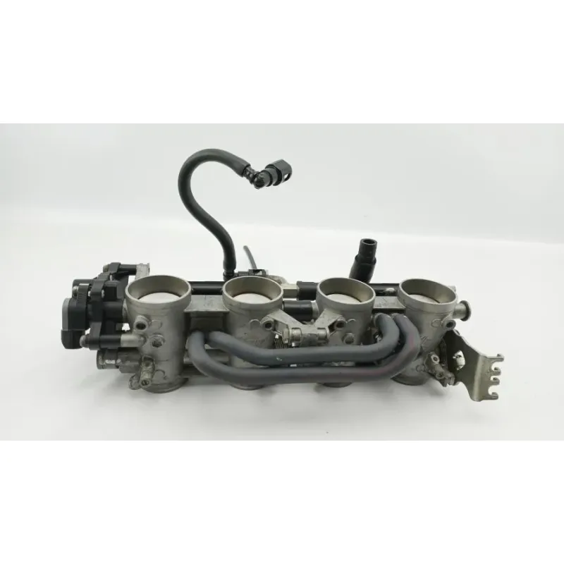 Rampe d'injection SUZUKI GSR 750 2011 - 2016