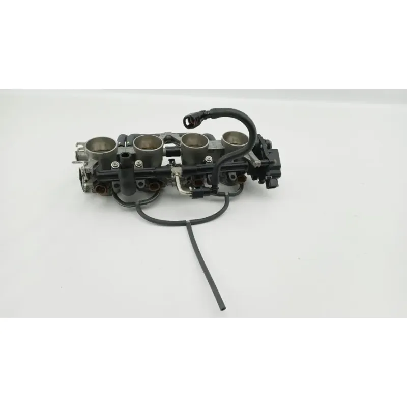 Rampe d'injection SUZUKI GSR 750 2011 - 2016