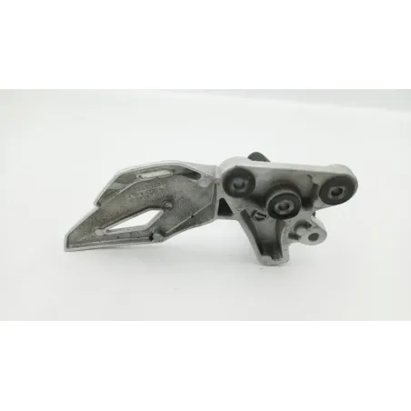 Platine avant gauche SUZUKI GSR 750 2011 - 2016