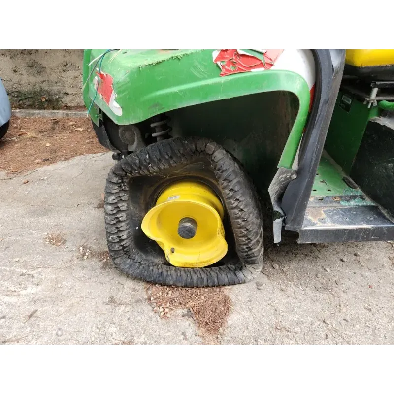 JOHN DEERE TRACTEUR GATOR