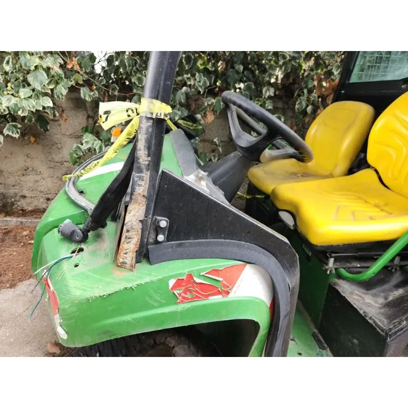 JOHN DEERE TRACTEUR GATOR