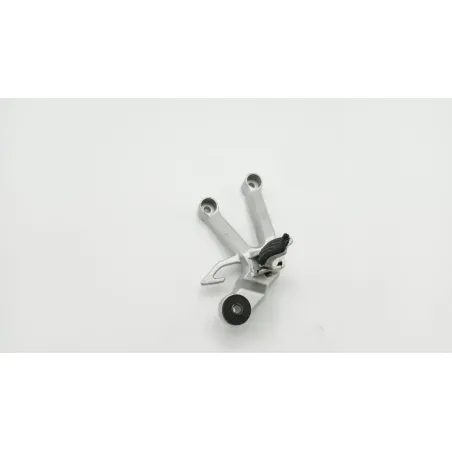 Platine arriere droite SUZUKI SV 1000 2003 - 2005