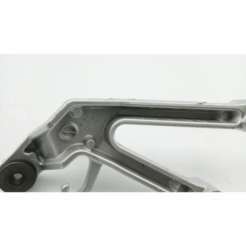 Platine arriere droite SUZUKI SV 1000 2003 - 2005