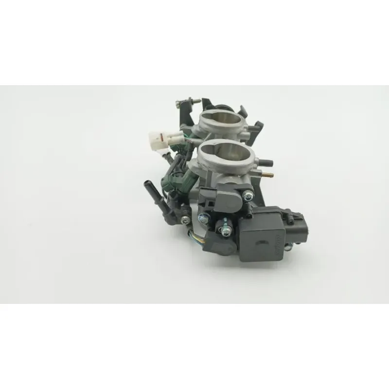 Rampe d'injection KAWASAKI KLE 650 VERSYS 2010 - 2014