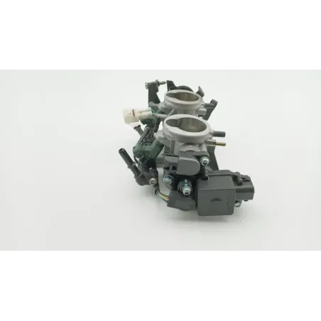 Rampe d'injection KAWASAKI KLE 650 VERSYS 2010 - 2014