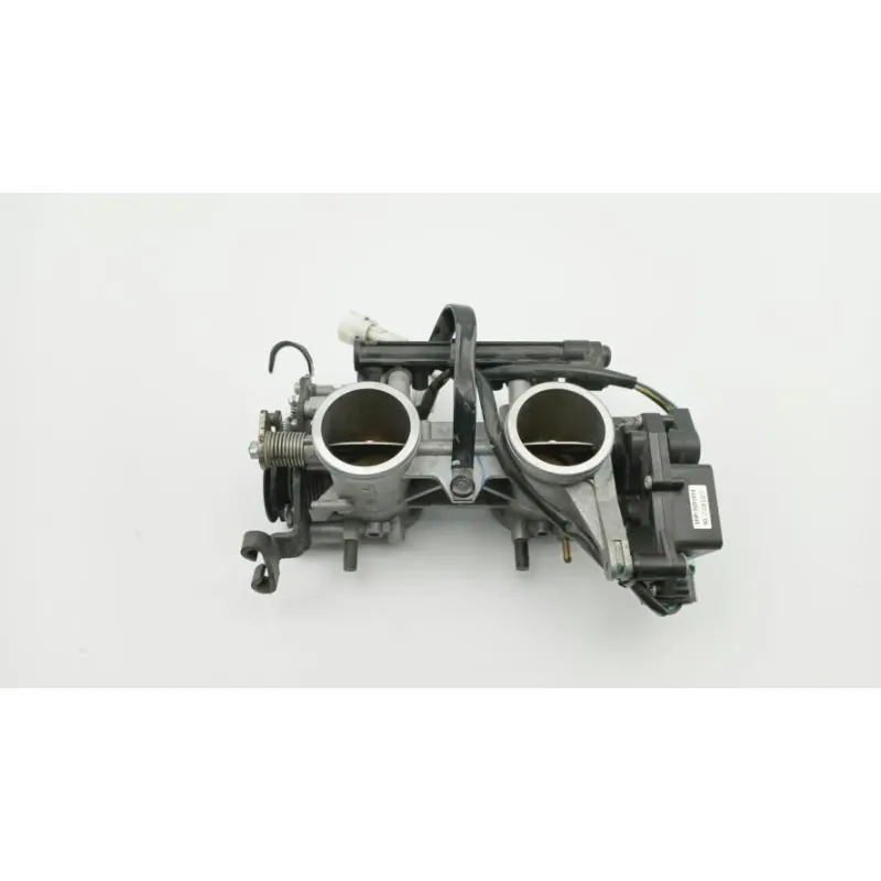 Rampe d'injection KAWASAKI KLE 650 VERSYS 2010 - 2014