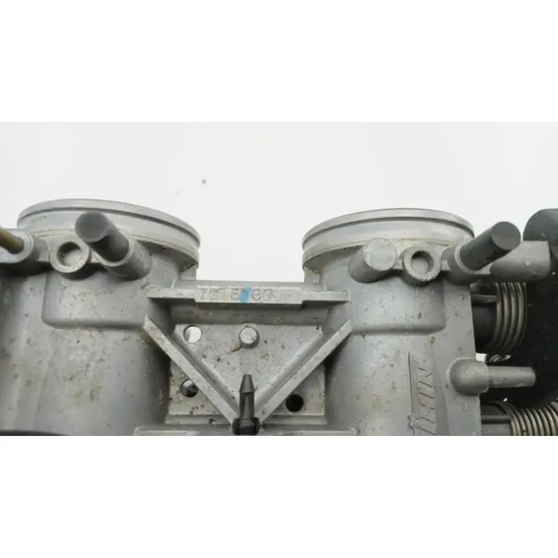 Rampe d'injection KAWASAKI KLE 650 VERSYS 2010 - 2014