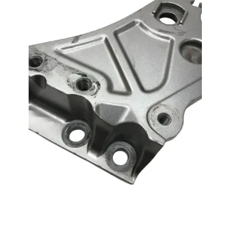 Platine et repose pieds arriere gauche YAMAHA MT07 700 2014-2017