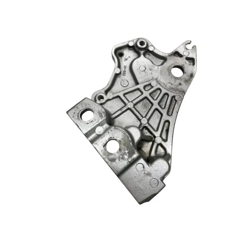 Platine et repose pieds arriere gauche YAMAHA MT07 700 2014-2017