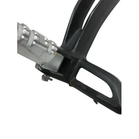 Platine et repose pieds arriere gauche YAMAHA MT07 700 2014-2017