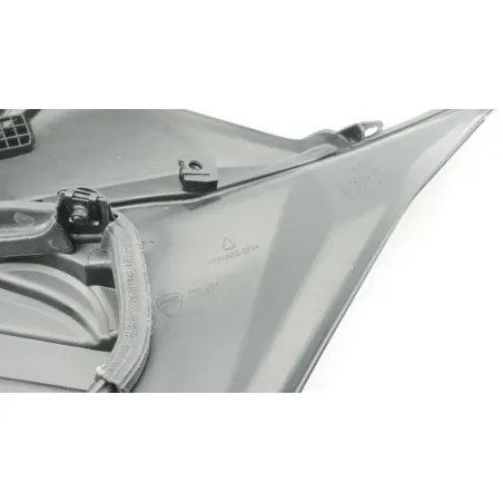 Demi flanc selle droit DUCATI STREETFIGHTER 955 V2 ABS 2022 - 2024