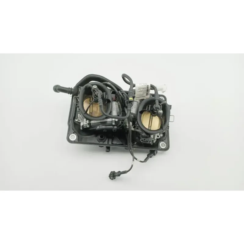 Rampe d'injection DUCATI STREETFIGHTER 955 V2 ABS 2022 - 2024